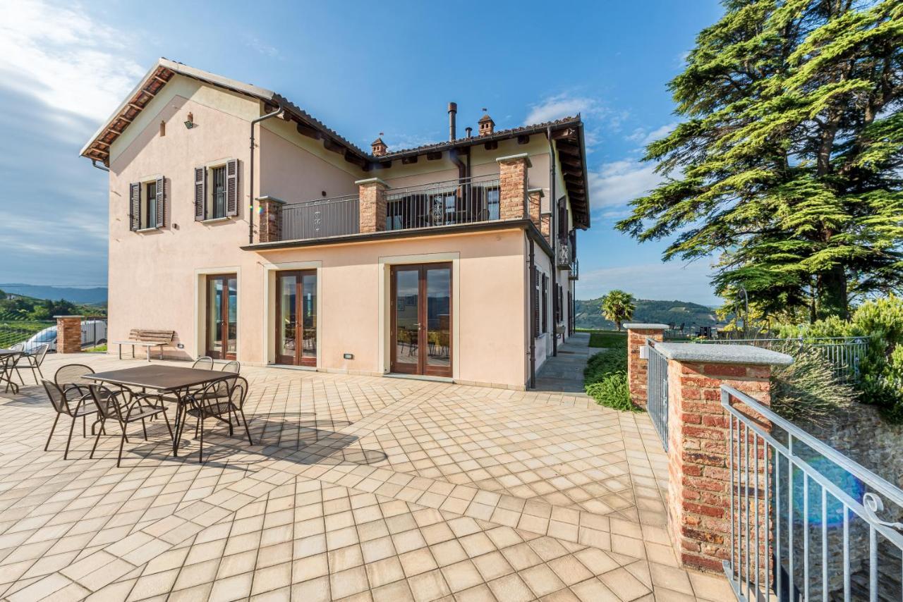 Villa Bricco Paglieri, Entire Villa Alba  Exterior foto