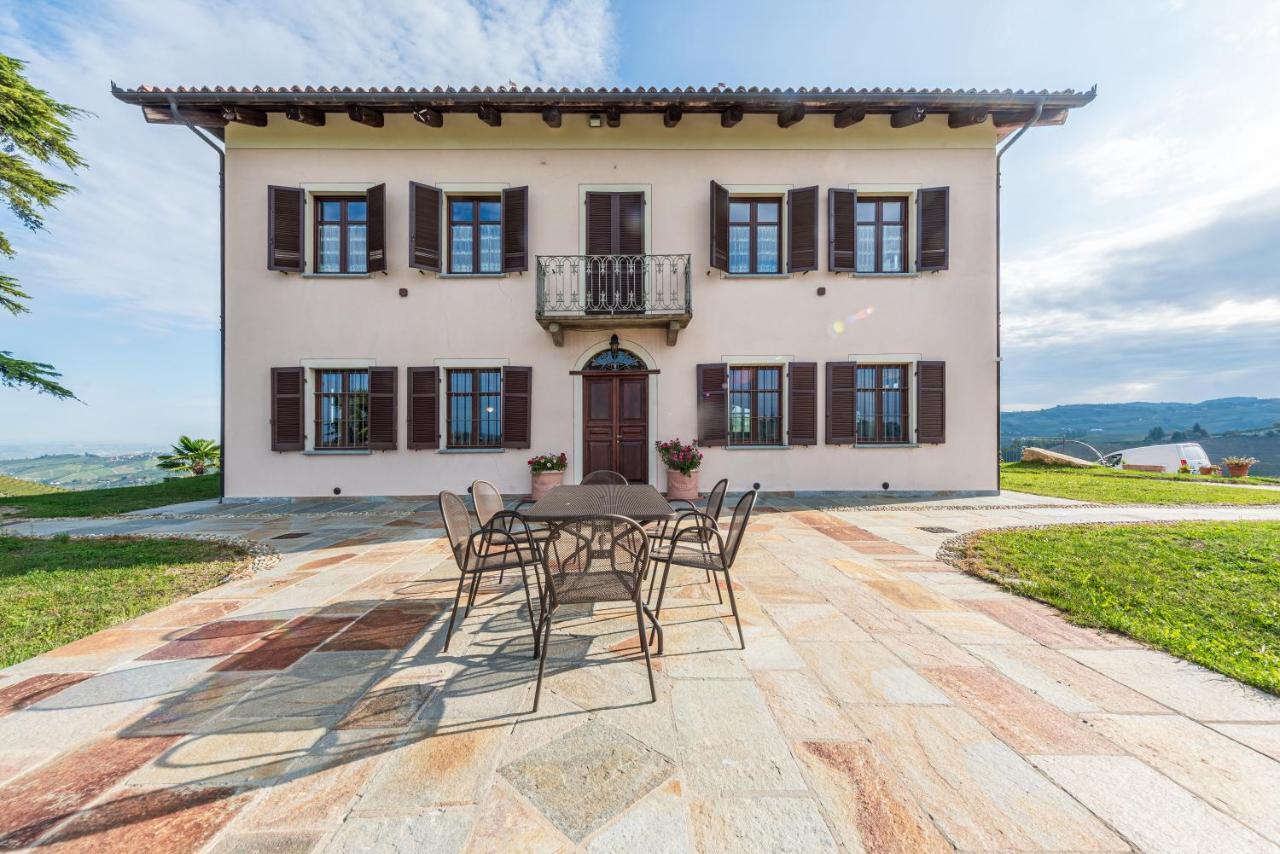 Villa Bricco Paglieri, Entire Villa Alba  Exterior foto