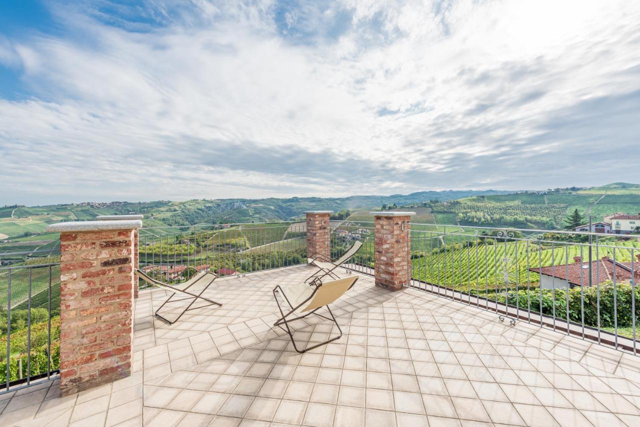 Villa Bricco Paglieri, Entire Villa Alba  Exterior foto